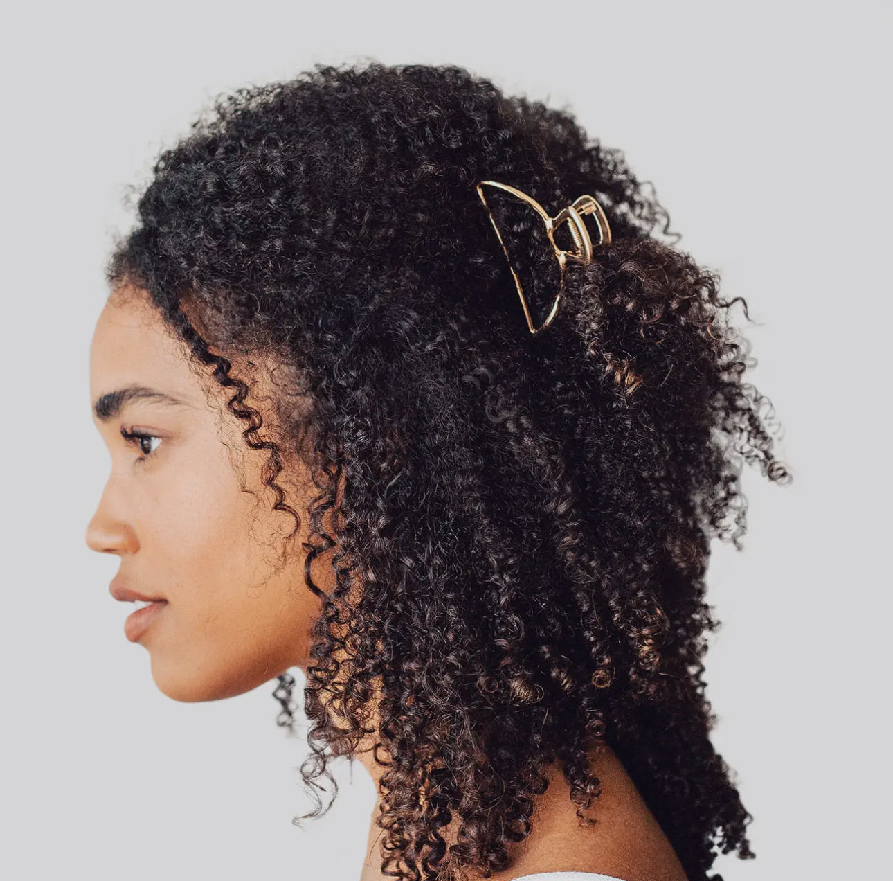 GOLD OPEN SHAPE CLAW CLIP - Aoreexclusive